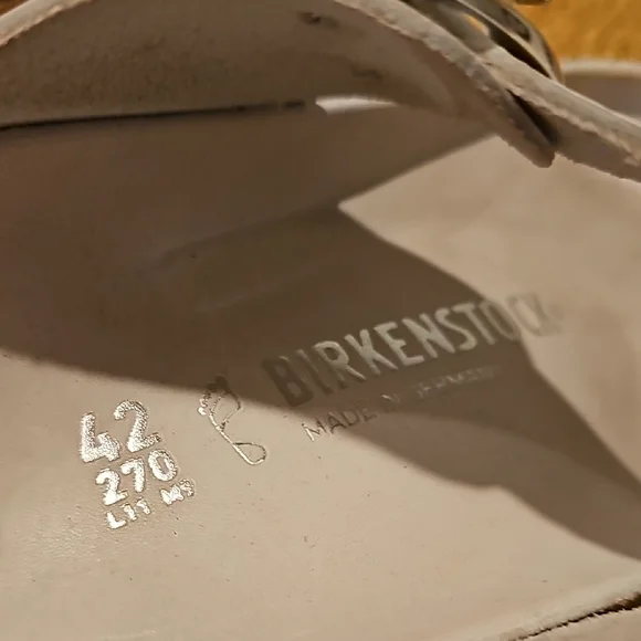 BIRKENSTOCK Sandals - Picture 9 of 9